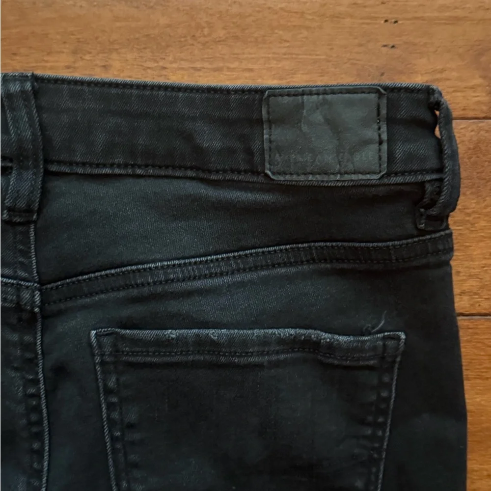 American Eagle‎ Black Distressed Next Level Stretch Skinny Jeans 4 (girls Sz 14)